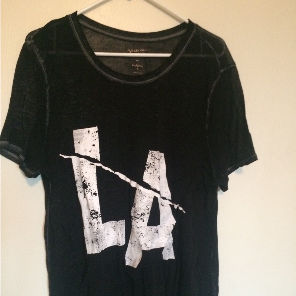 Shirt with LA on the front